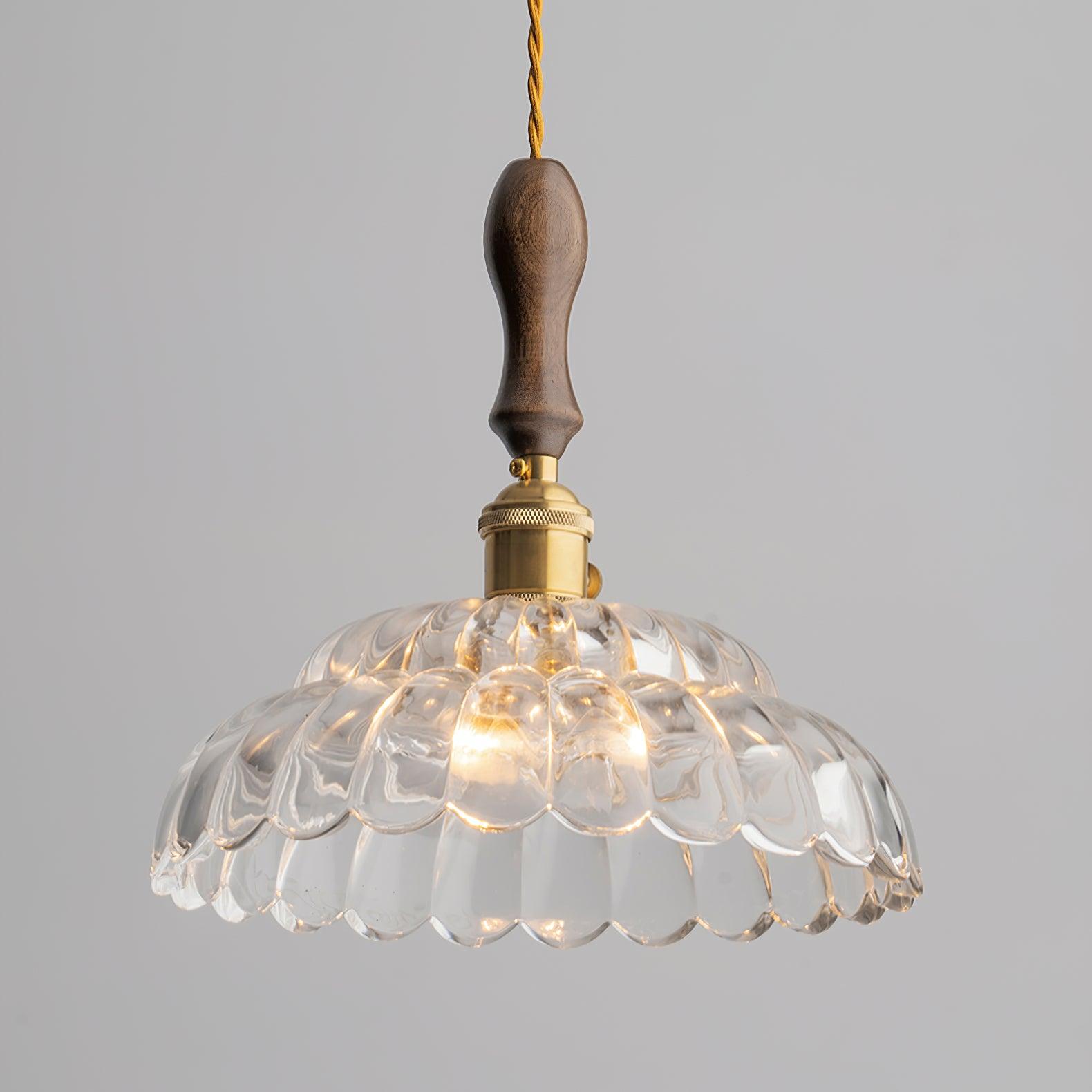 Suspension Tivoli détail abat-jour en verre transparent – Klaross