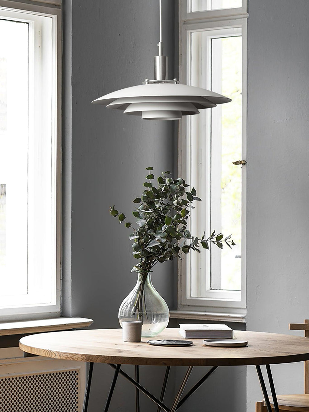 Suspension design TAXOV en métal – luminaire design salon – Klaross