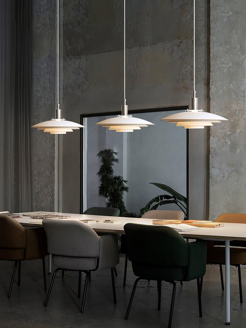 Suspension design TAXOV en métal – luminaire design salon – Klaross