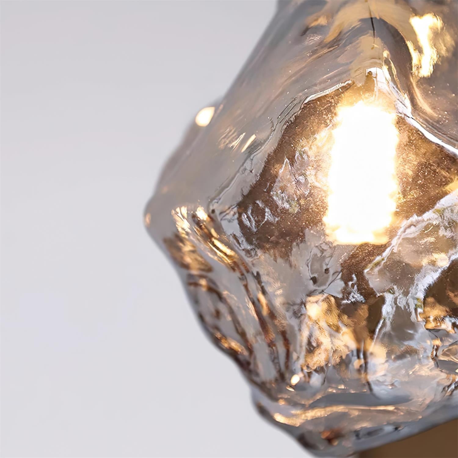 Suspension Diamanta vue d'ensemble en verre ambré – Klaross