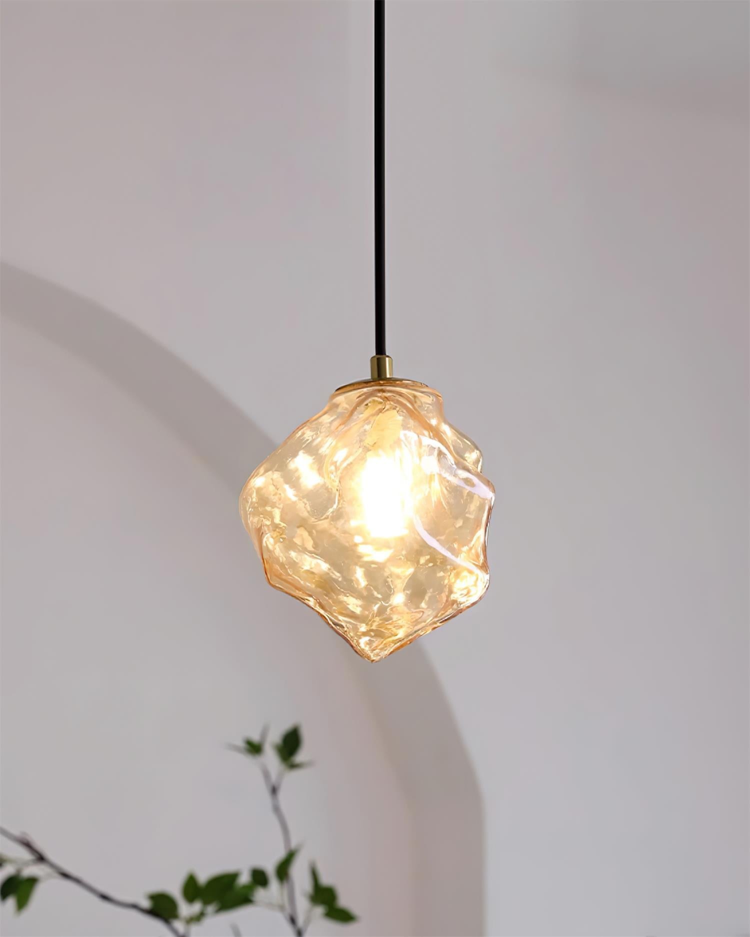 Suspension Diamanta éclairage décoratif en verre ambré – Klaross