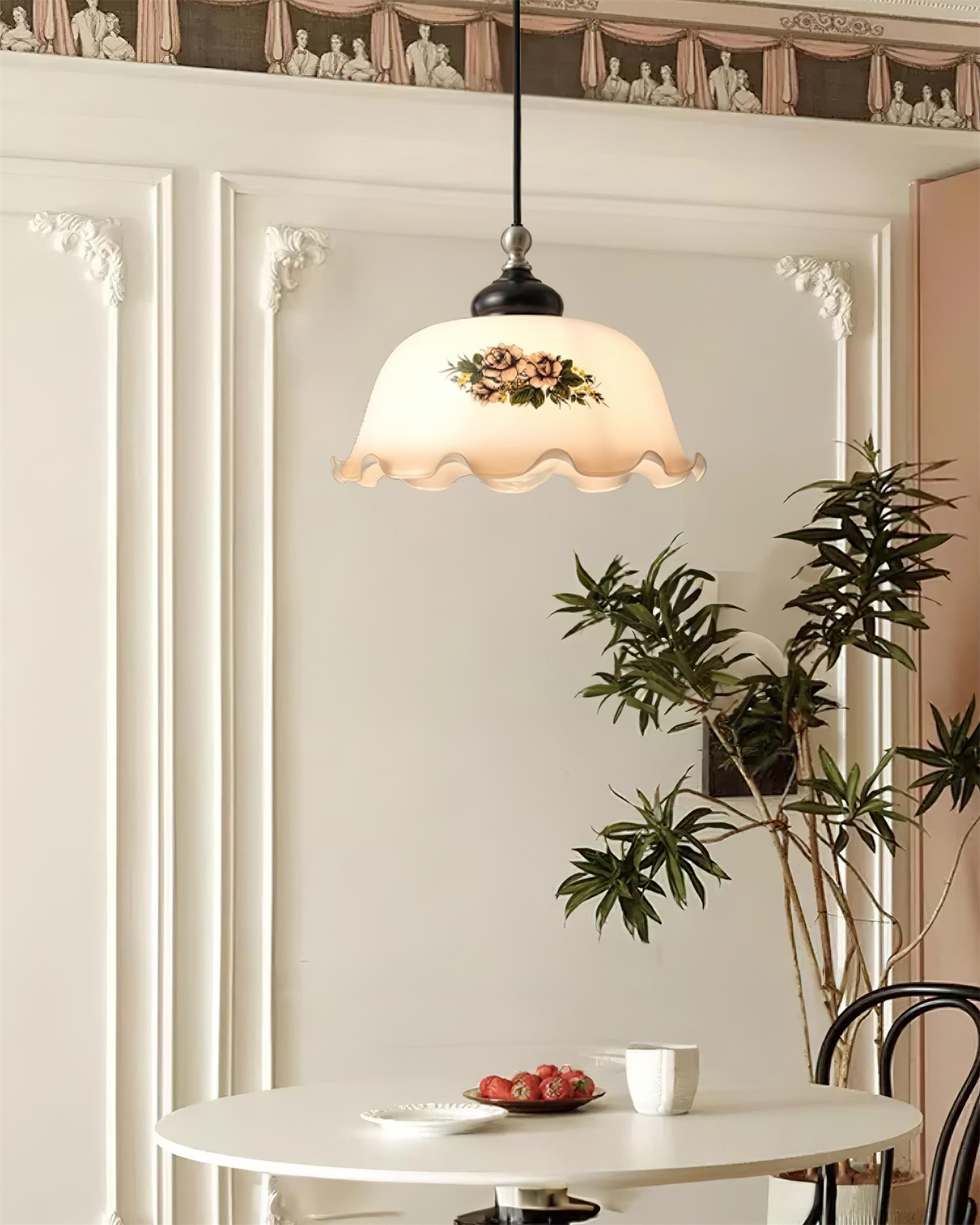 Suspension Estelle vue détail finition en verre dépoli – Klaross