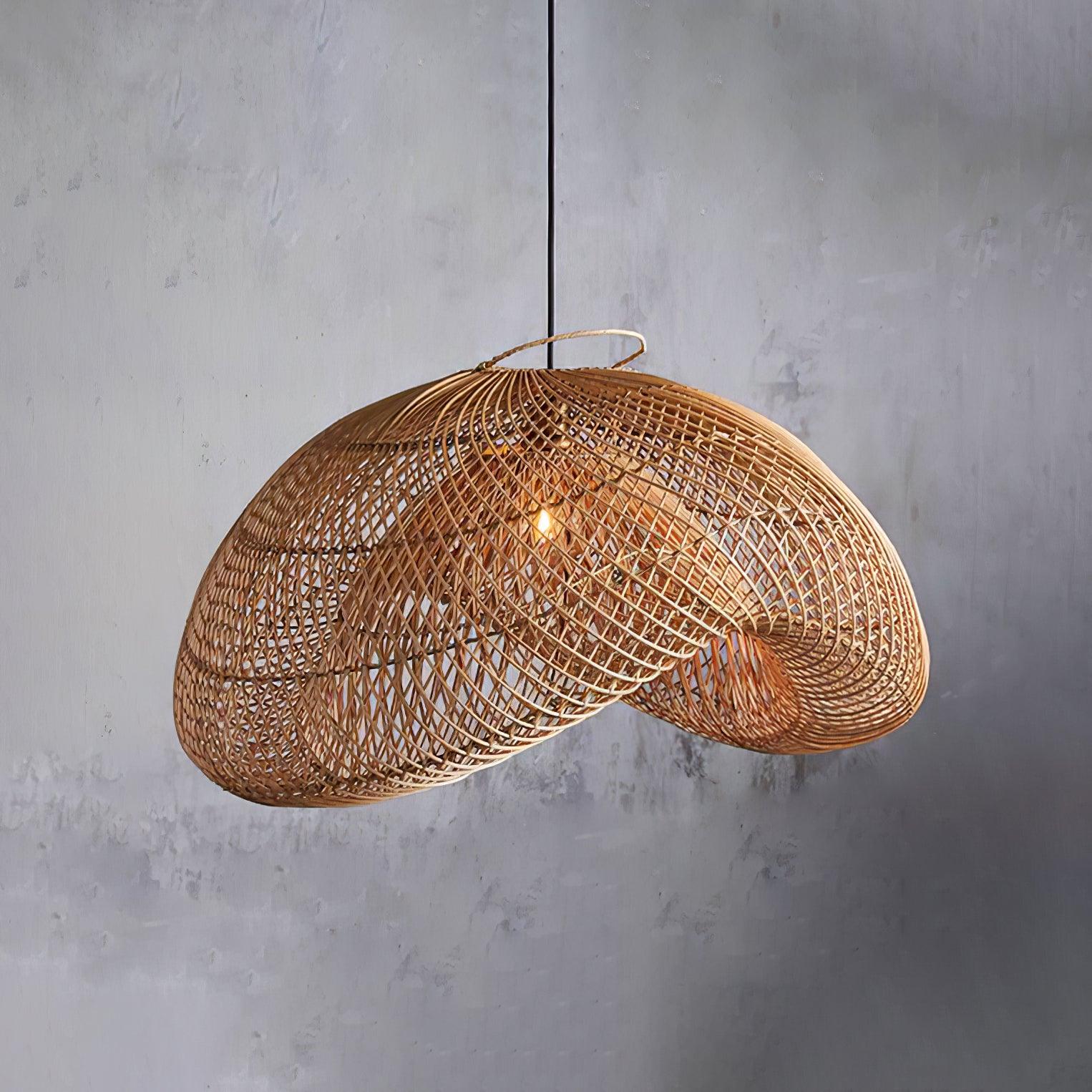 Suspension AVERO rotin éclairage naturel – Klaross
