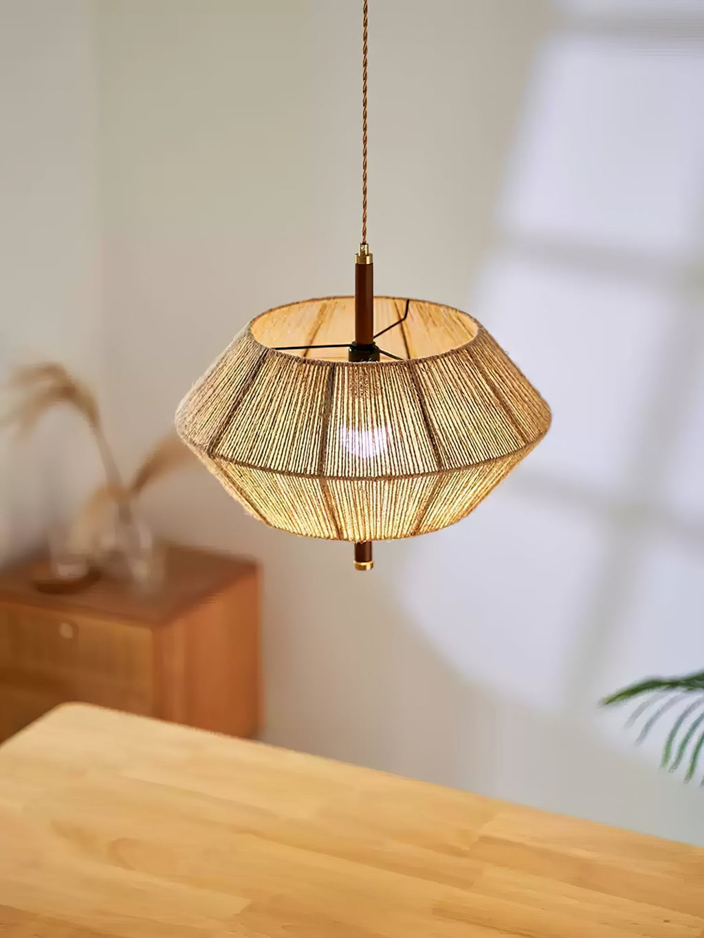 Suspension CORDIA mise en situation intérieur – Klaross