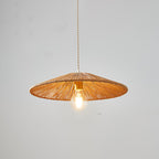 Suspension SOLIRA rotin vue de profil – Klaross