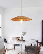 Suspension SOLIRA rotin vue ambiance salon – Klaross