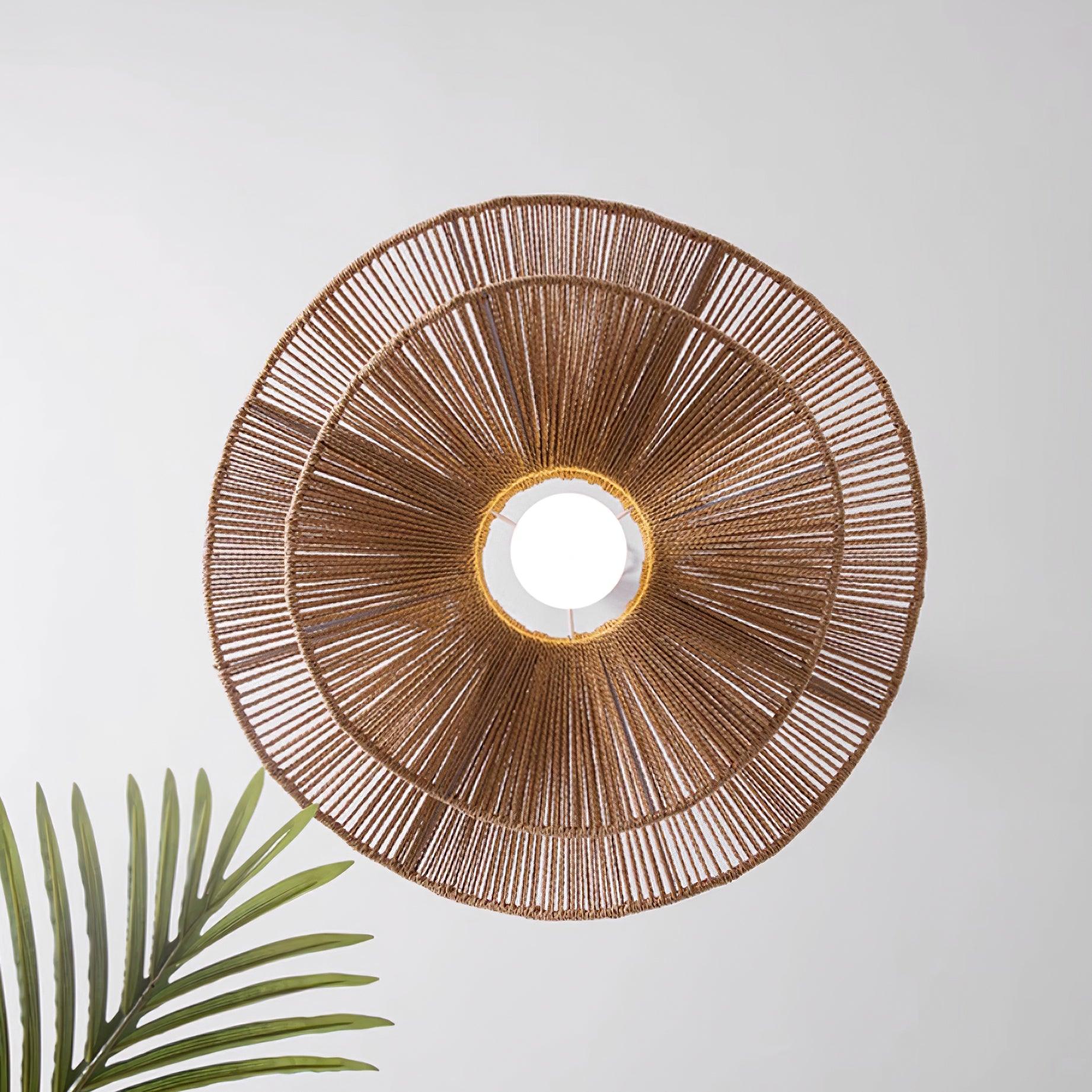 Suspension VAGURA métal vue ambiance salon – Klaross