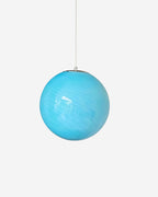 Suspension en verre soufflé à la main Kirana, luminaire design pour salle à manger et cuisine – Klaross