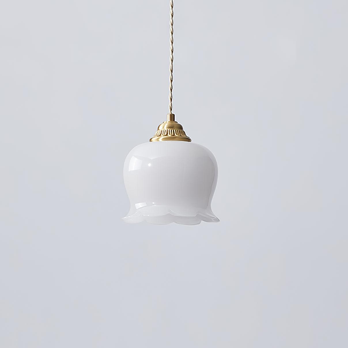 Suspension design BRIXO en laiton – luminaire design salon – Klaross