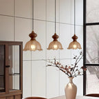Suspension Iolande en ambiance intérieure en verre ambré – Klaross