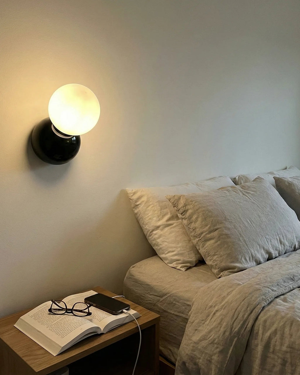 Applique murale design pour éclairage intérieur moderne et décoratif — Klaross.