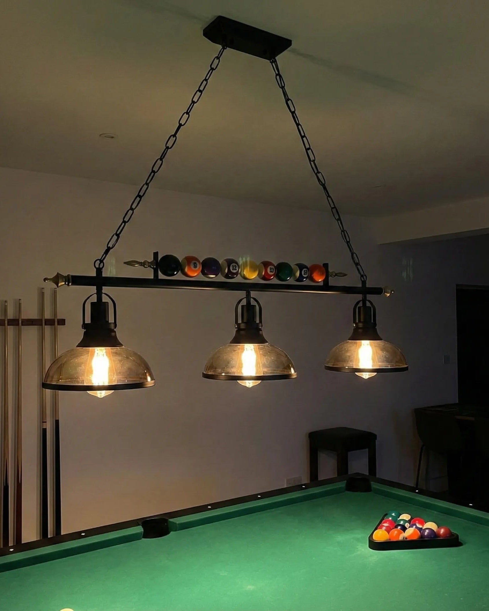 Lampe suspendue en verre pour éclairage décoratif contemporain — Klaross.

20