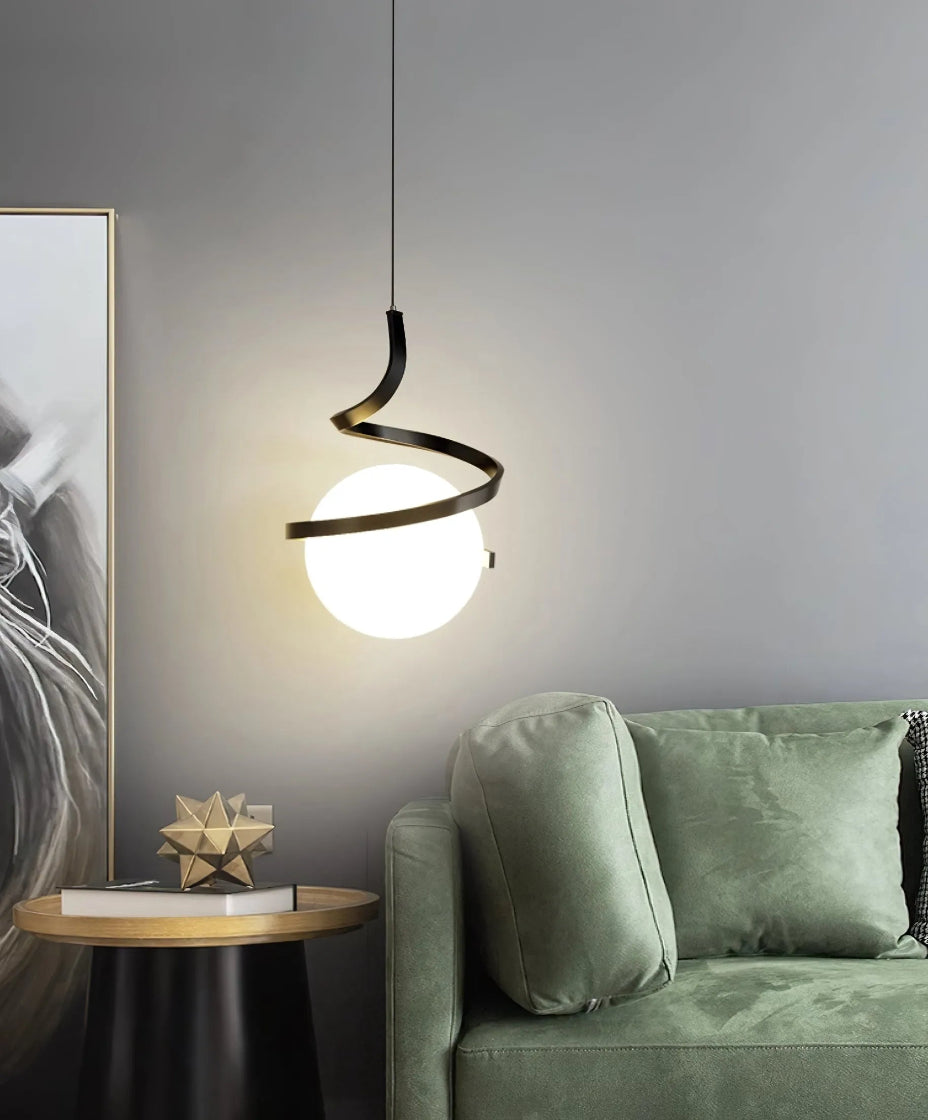 Lampe plafond en verre épuré style minimaliste pour lumière douce.