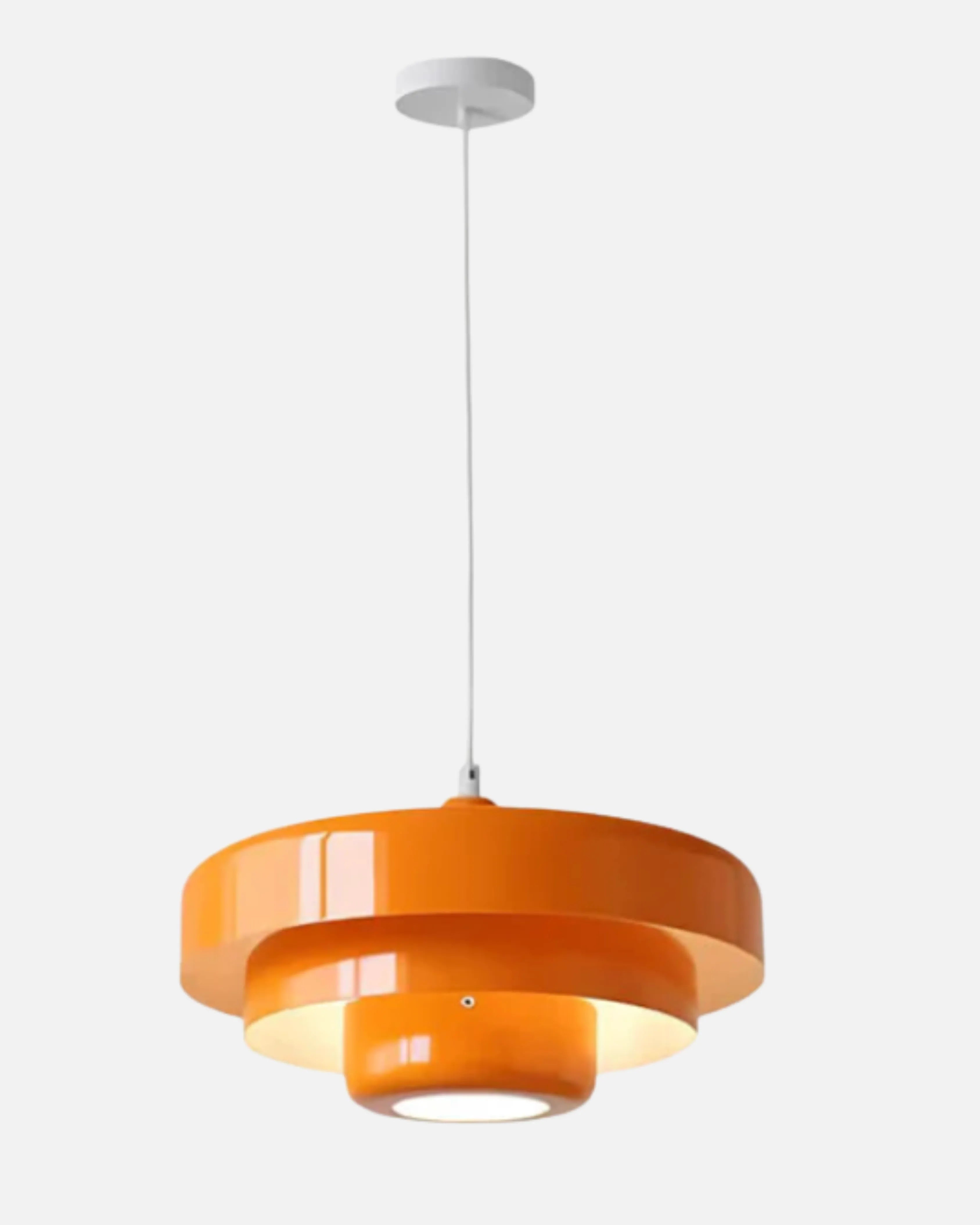 Lampe plafond en verre épuré pour lumière douce.