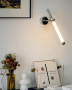 Lampe plafond en verre organique pour intérieur moderne.