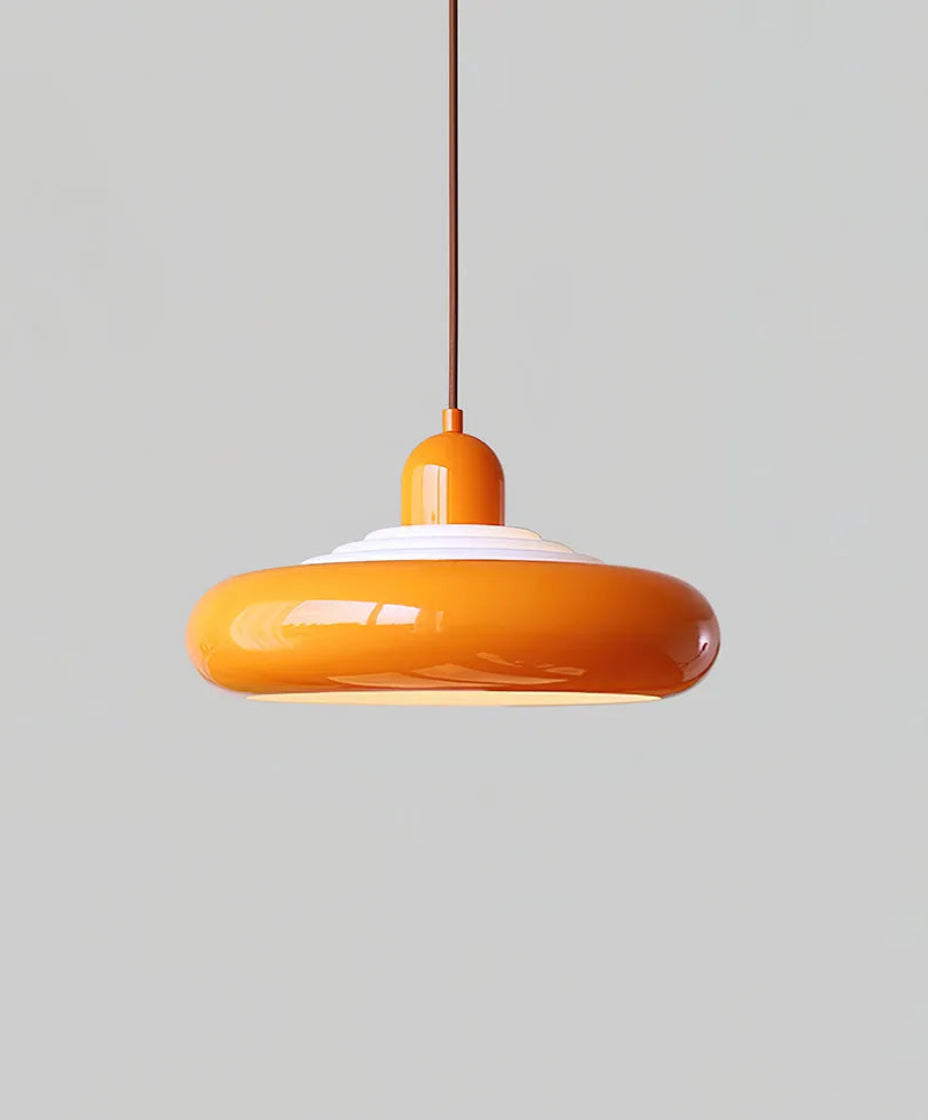 Lampe en verre design pour décoration intérieure moderne.