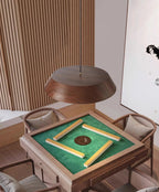 Lampe suspendue en verre design pour éclairage moderne dans la maison.