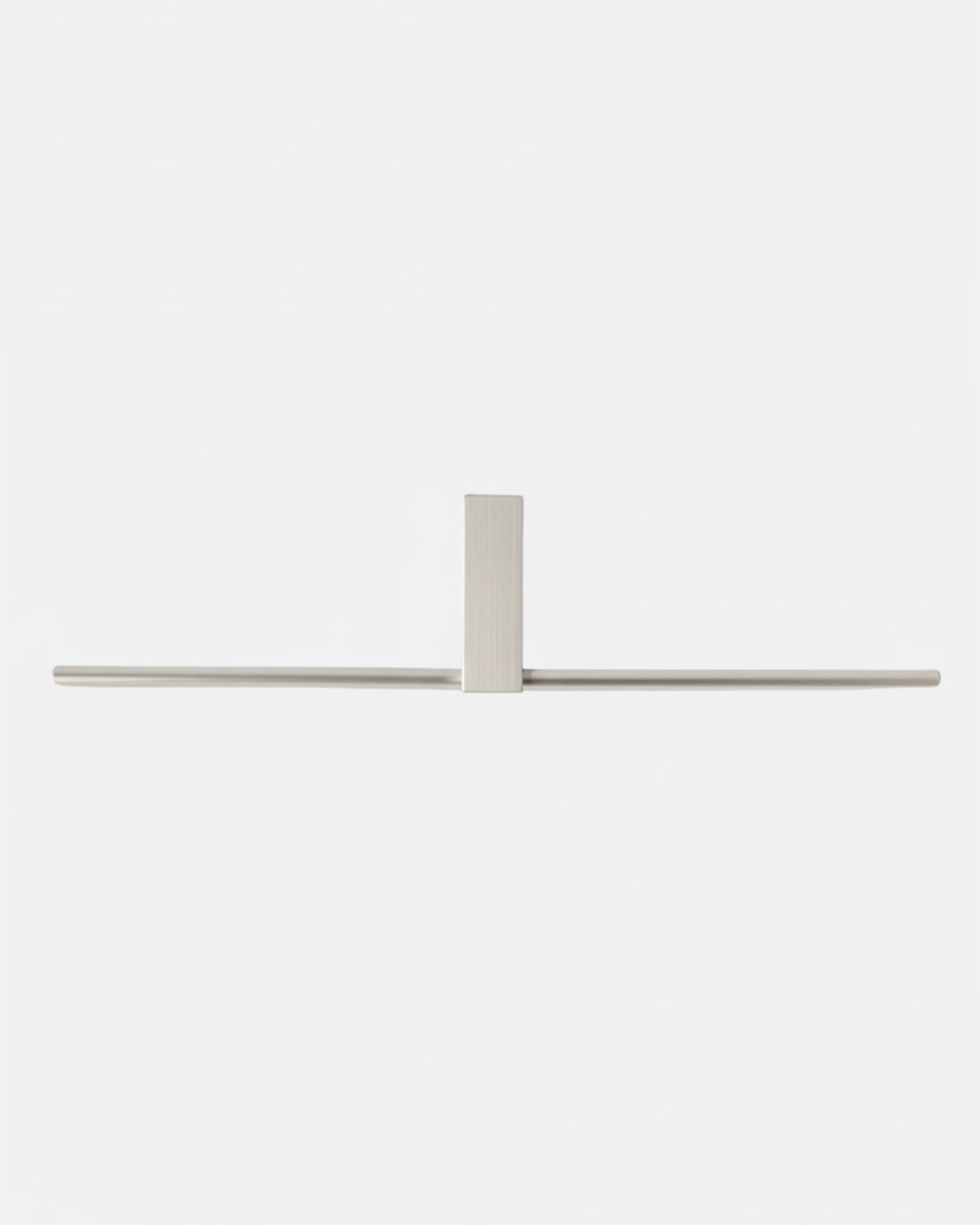 Luminaire de plafond long noir 90 cm, éclairage LED minimaliste pour pièce moderne.