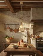 Lustre bohème en rotin et osier, suspension élégante pour maison au style naturel.