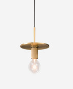 Lustre en verre élégant pour éclairer un salon moderne ou une chambre.