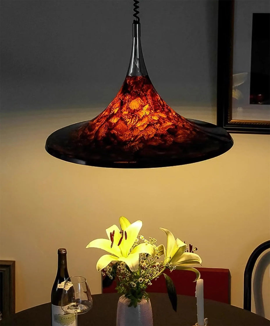 Lustre en verre minimaliste pour éclairage plafond dans salon ou chambre.