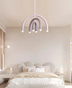 Lustre en verre minimaliste pour éclairage design intérieur.