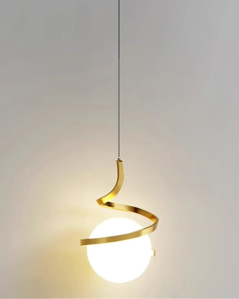 Plafonnier en verre structuré pour éclairage moderne du salon.