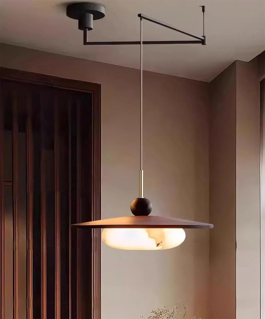 Suspension en verre moderne pour lampe design intérieure.